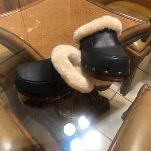 Women’s UGG Sherpa lined clogs